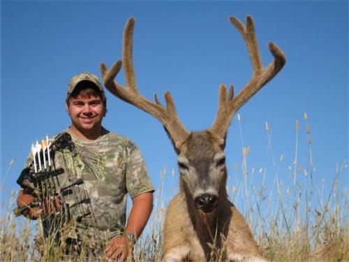 2011 deer hunting 20120225 1233344712