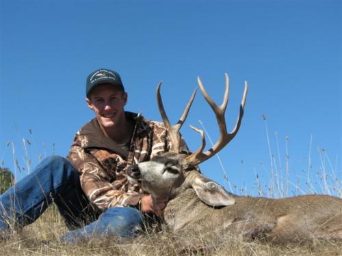 blacktail deer hunting 20100308 1003102585