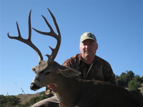 blacktail deer hunting 20100308 1086863995