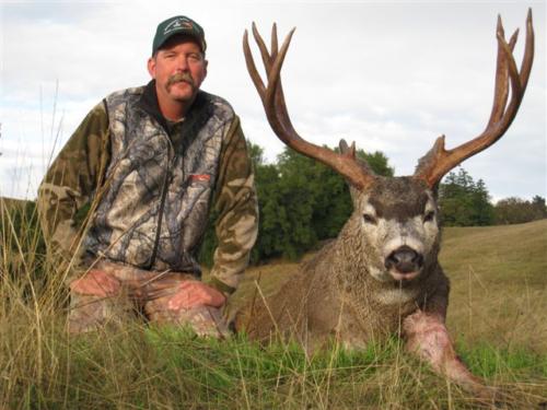 blacktail deer hunting 20110117 1880750638
